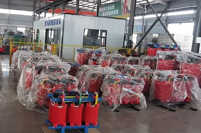 Export packing with steel frame crates